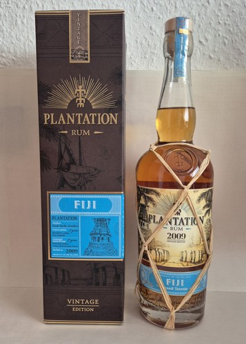 Plantation rum fiji 2009 - rum,